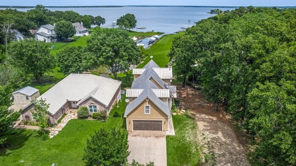 Photo of 1016 Shoreline Drive