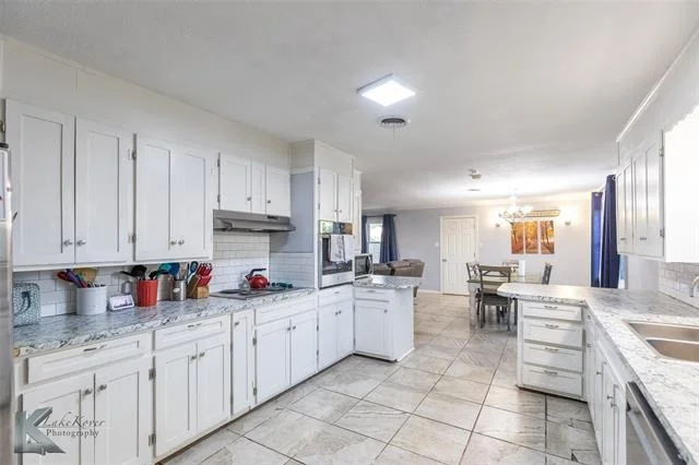 Photo of 2310 Hollis Drive