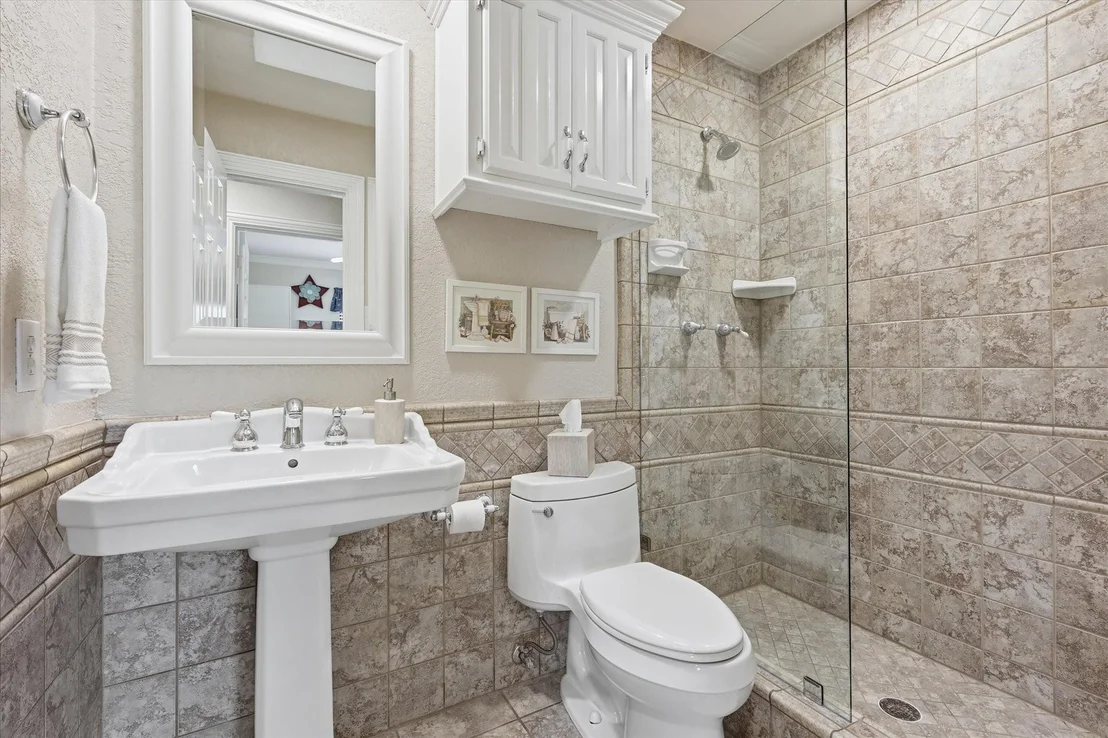 Photo of 600 Quail Lane