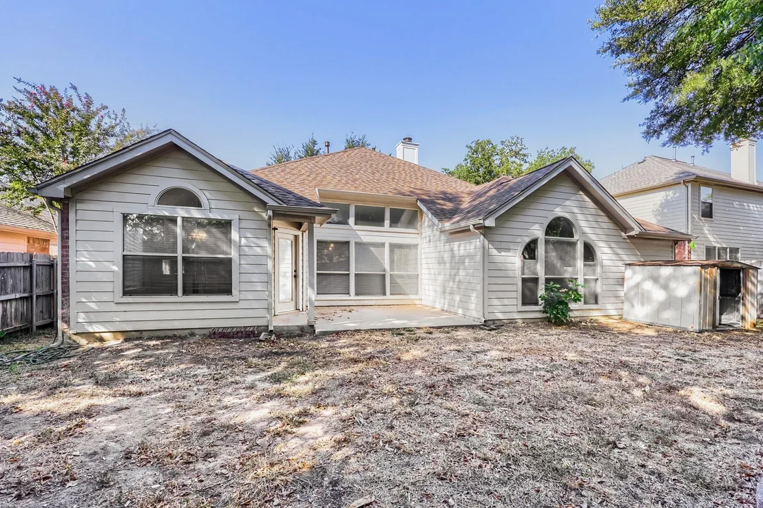 Photo of 605 Oakbrook Drive