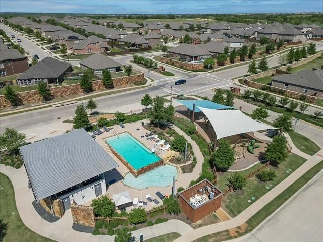 Photo of 7221 Redwood Road