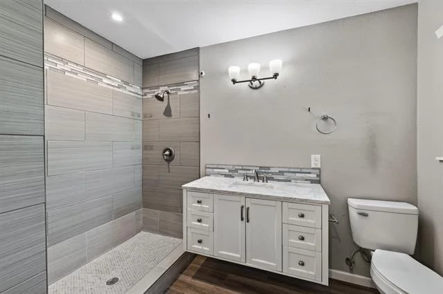 Photo of 3225 WENWOOD Road