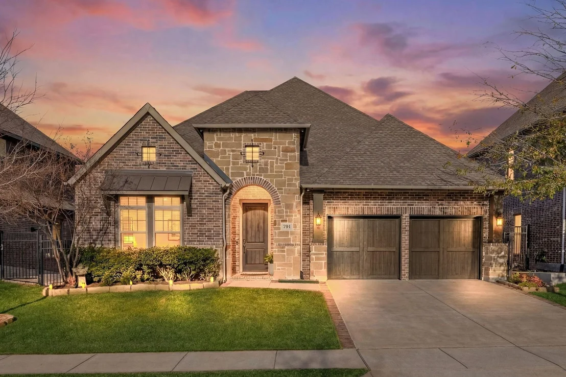 Photo of 791 Dover Drive