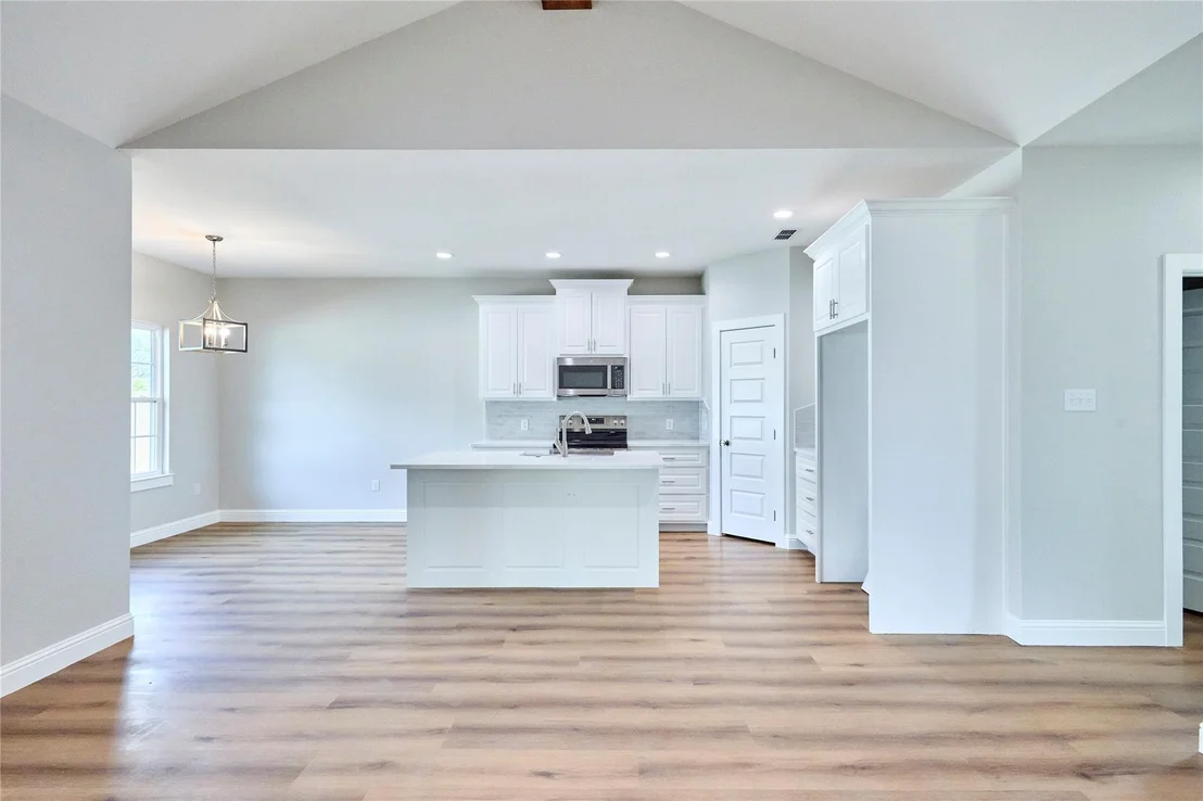 Photo of 3922 National Drive