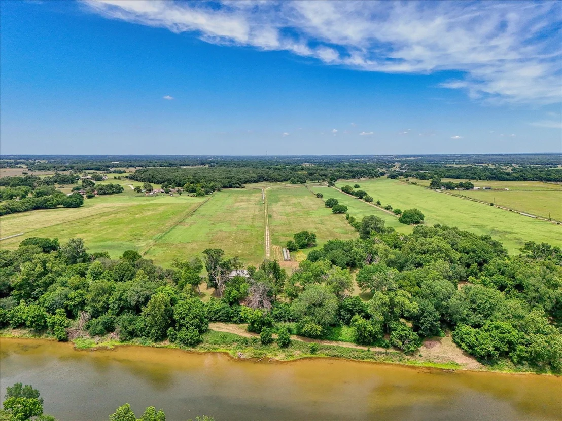 Photo of 505 River Road