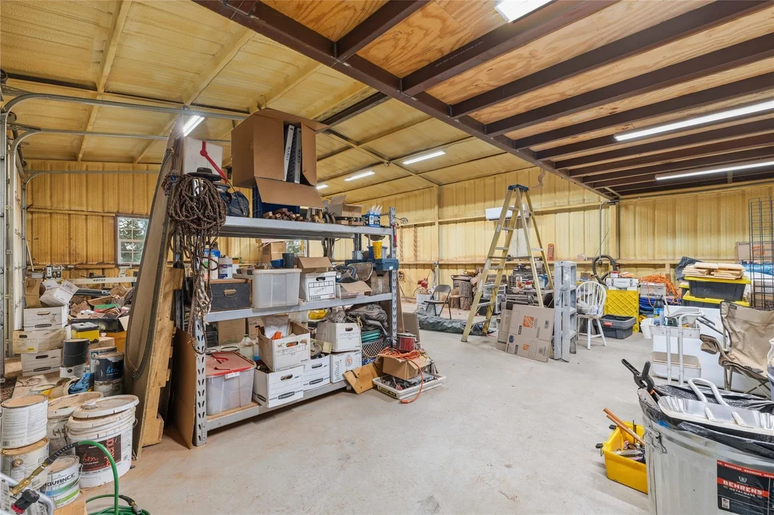 Photo of 205 longhorn dr
