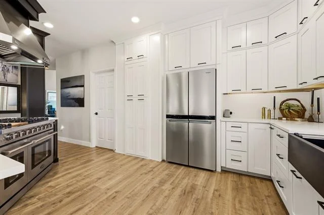 Photo of 404 Fairway Bluff Drive