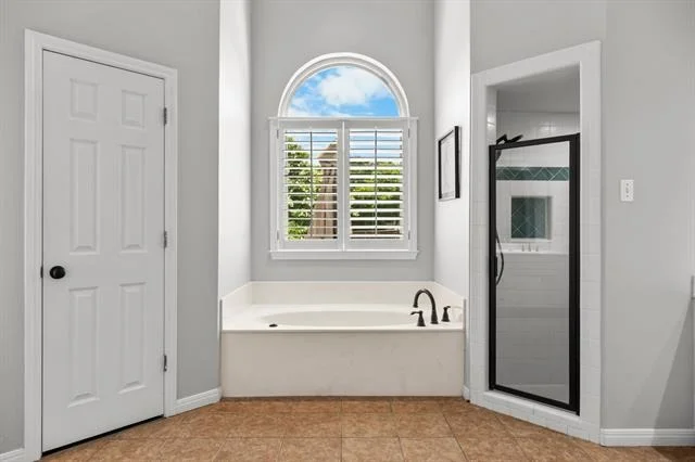 Photo of 1104 Western Ridge Drive