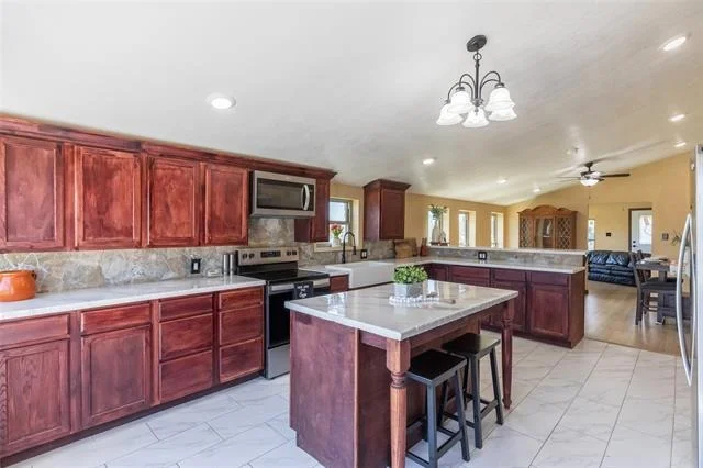 Photo of 6090 County Road 137