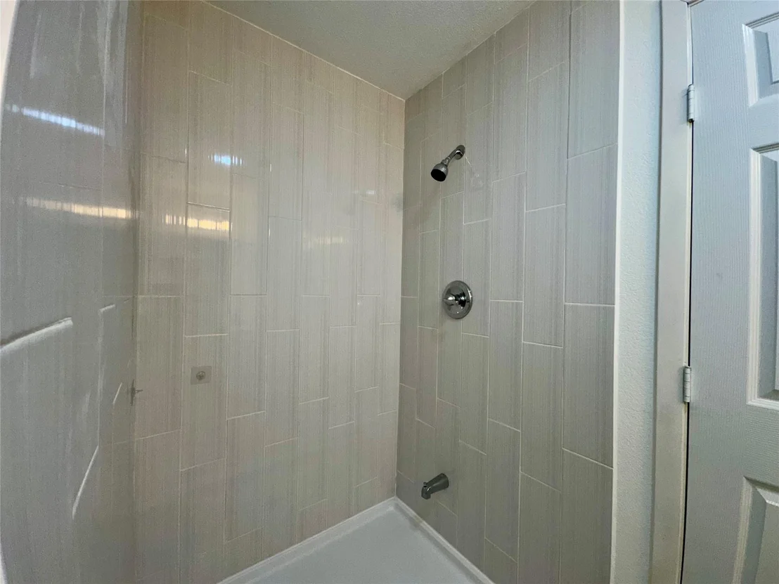 Photo of 5777 County Road 927