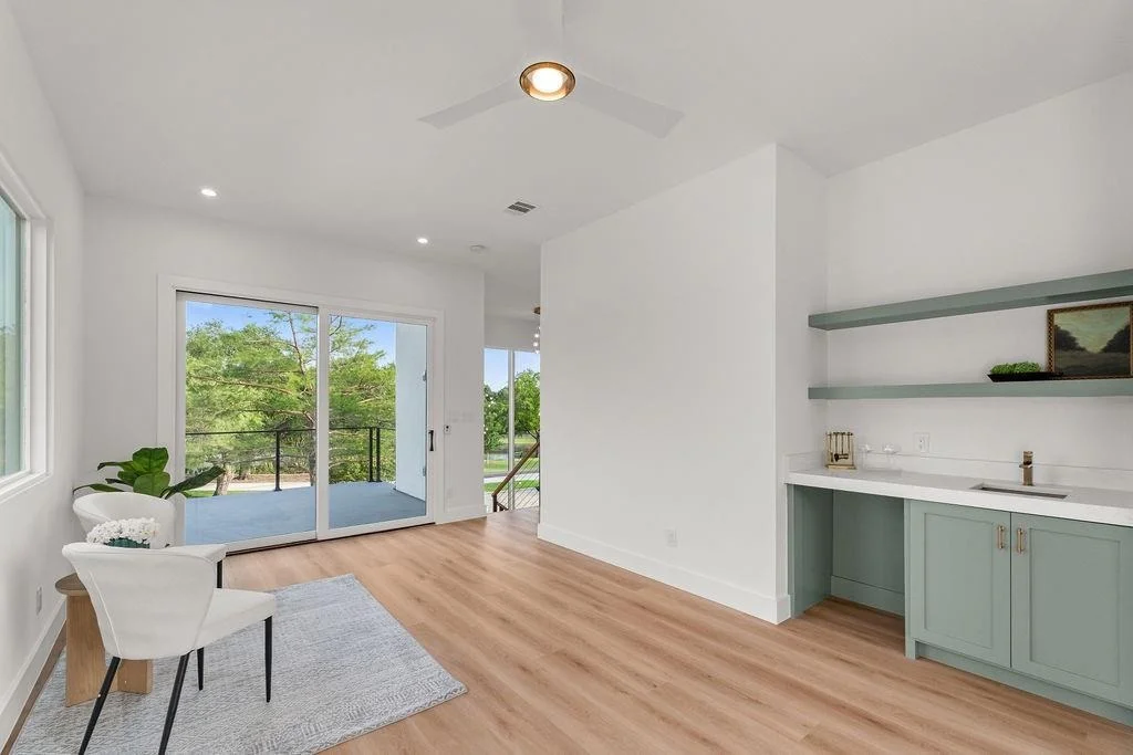 Photo of 14015 Rawhide Parkway
