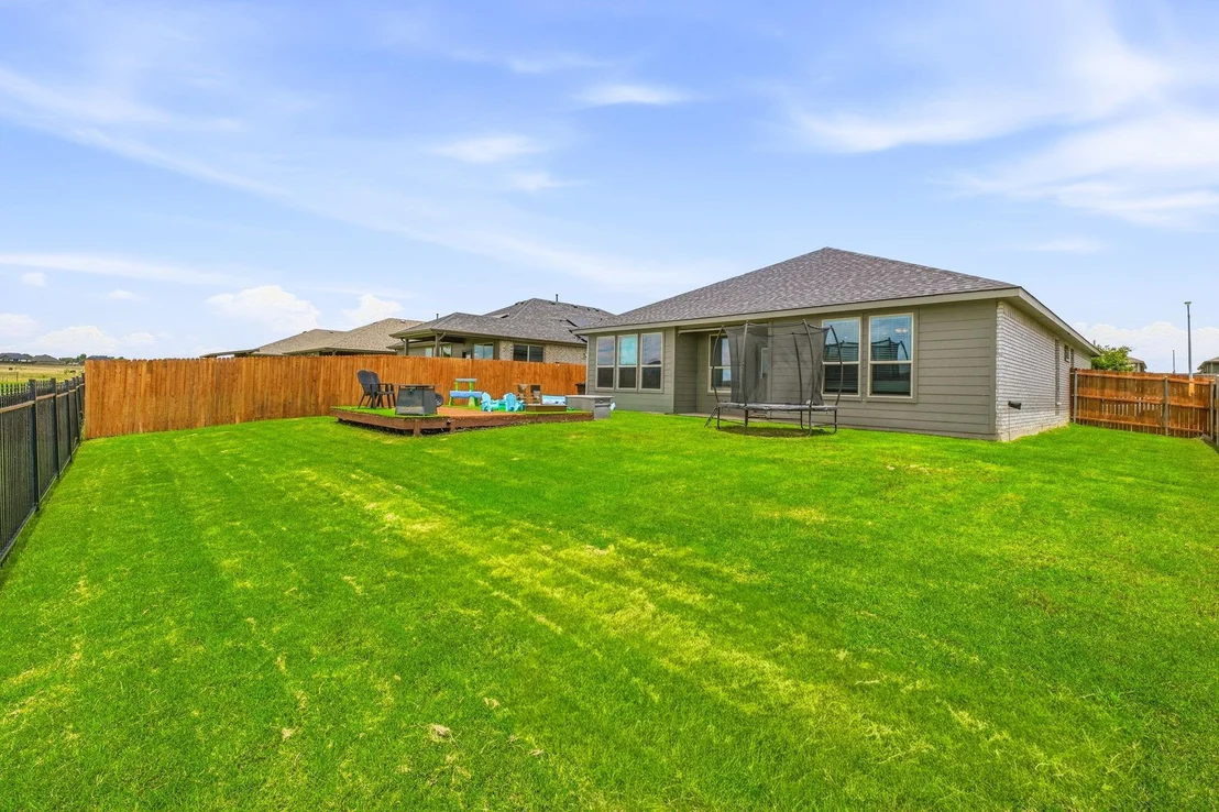 Photo of 1106 Burlingame Drive