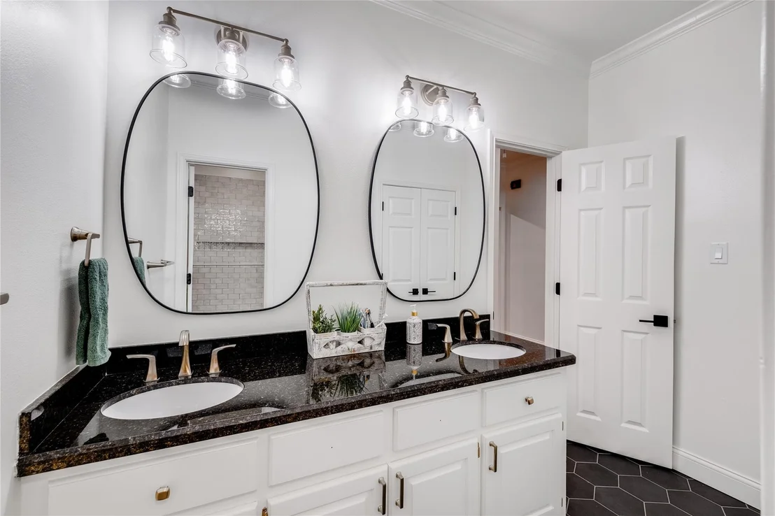 Photo of 2213 Melissa Drive