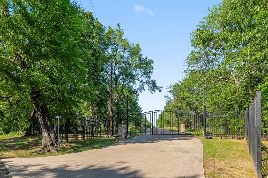 Photo of 14354 Ridge Lane