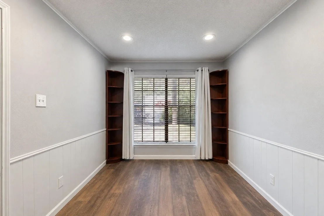 Photo of 3600 Lake Pontchartrain Drive