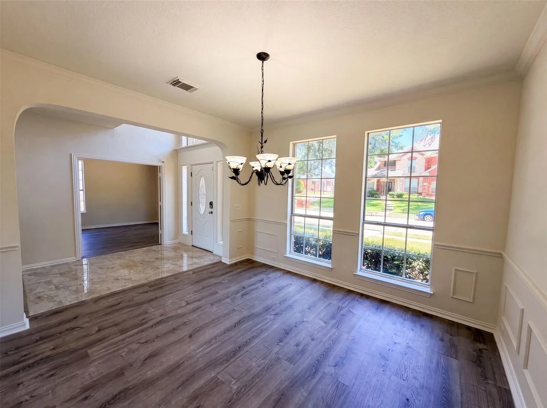 Photo of 3106 Westshore Drive