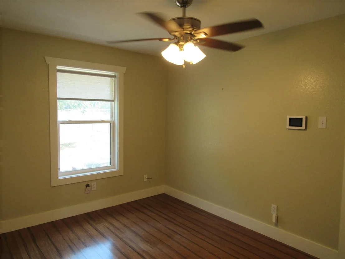 Photo of 626 Friendly Oaks Drive