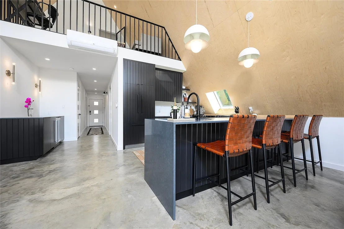 Photo of 1219 Whispering Springs Drive