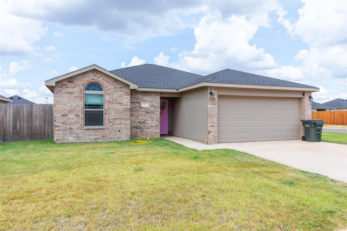 Photo of 194 Waterloo Drive