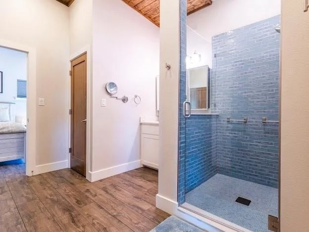 Photo of 4468 Chapel Road