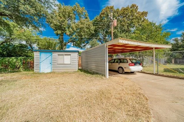 Photo of 1759 Gross Road