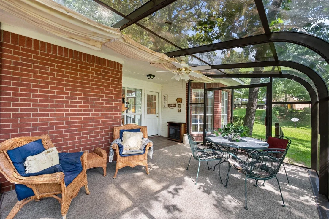 Photo of 280 Shadow Oaks Drive