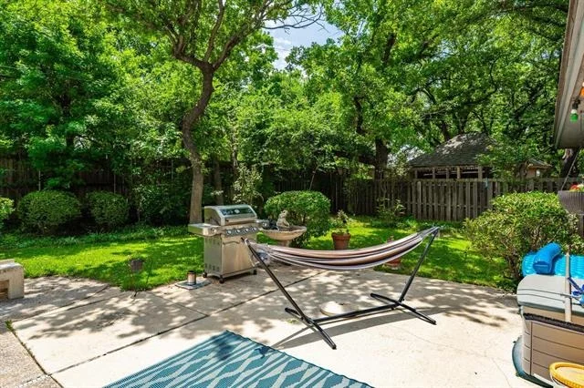 Photo of 2401 Oak Shadow Court
