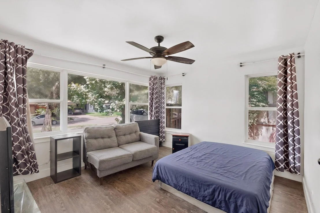 Photo of 2310 Costa Mesa Drive