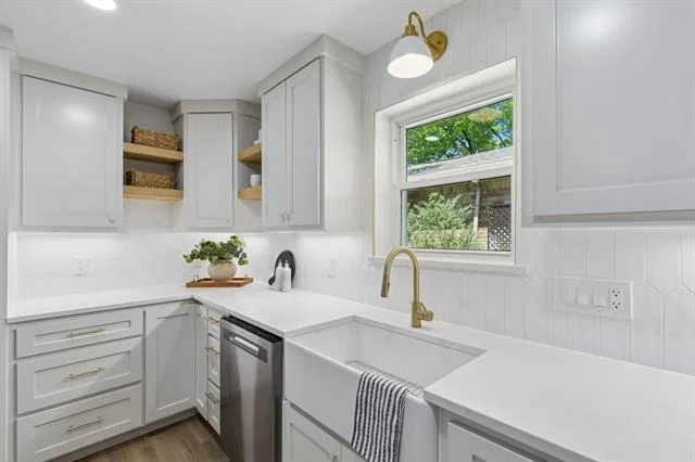 Photo of 12124 Dixfield Drive