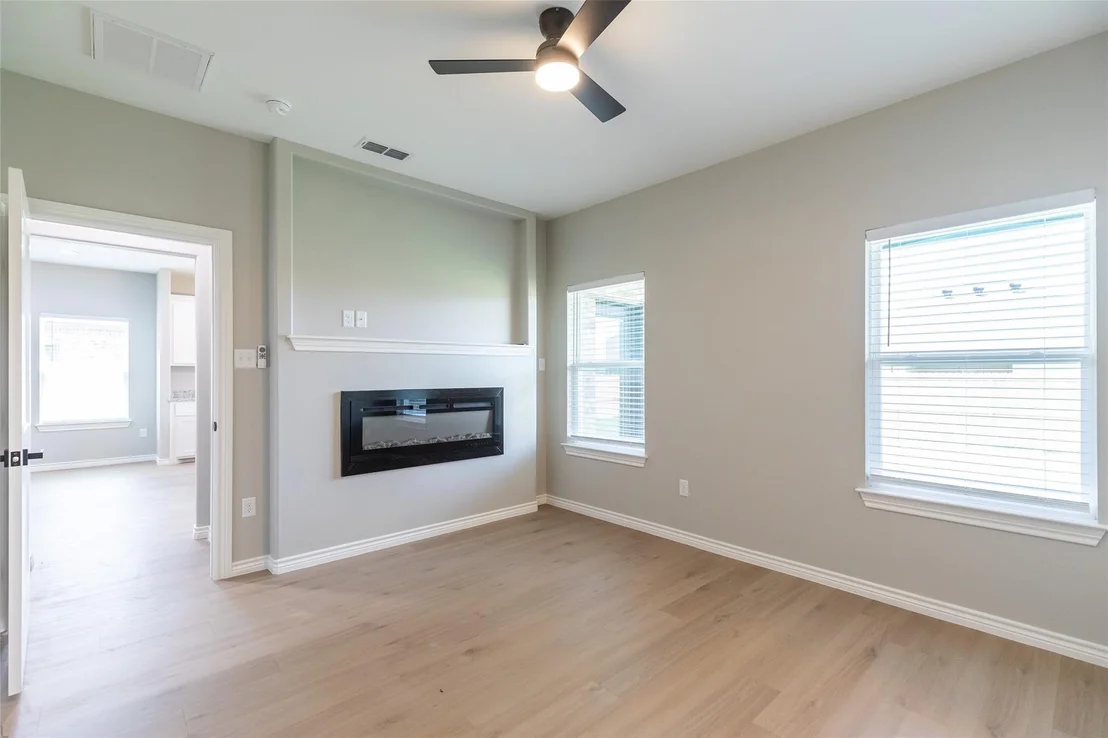 Photo of 7904 Freedom Crest Avenue