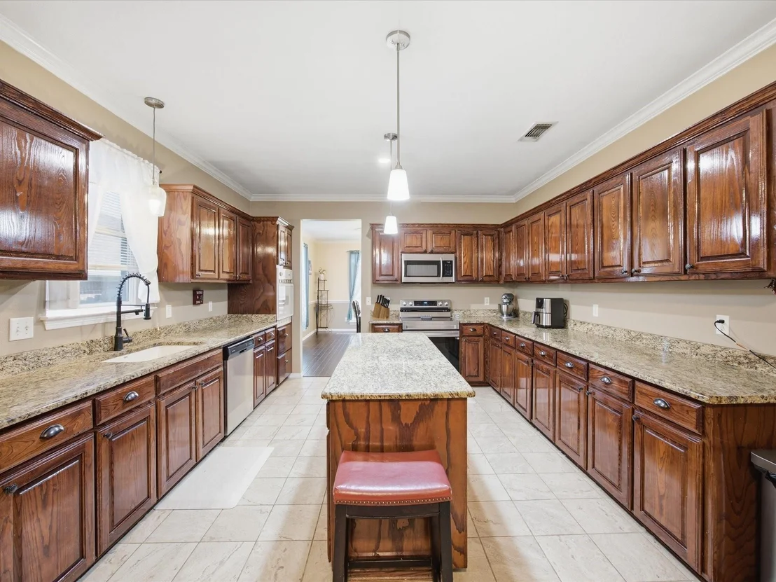 Photo of 5004 Vaquero Drive