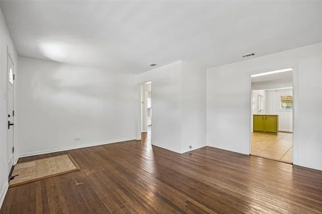 Photo of 4426 Kelton Drive