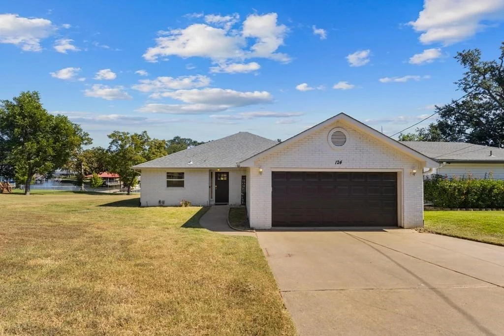 Photo of 124 Peninsula Point Terrace