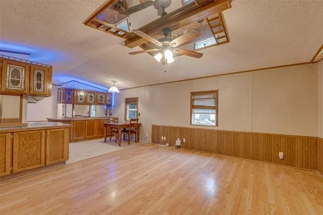 Photo of 6147 County Road 437