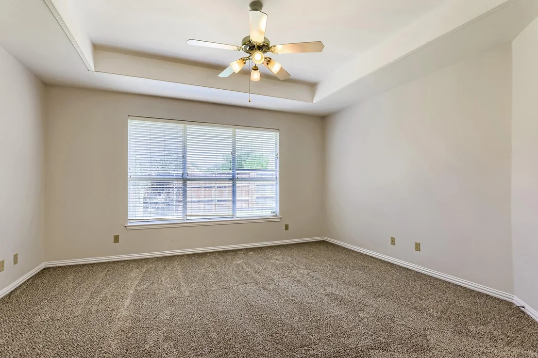 Photo of 2066 Fair Oaks Circle