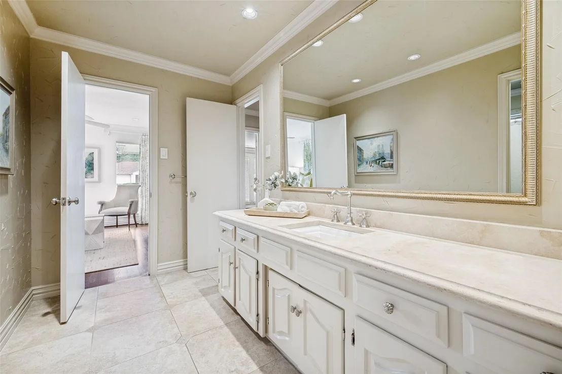 Photo of 4139 Deep Valley Drive