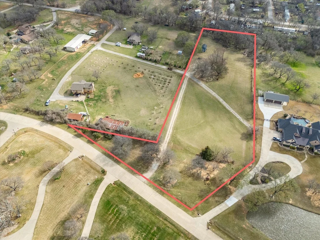 Photo of 790 Badminton Drive