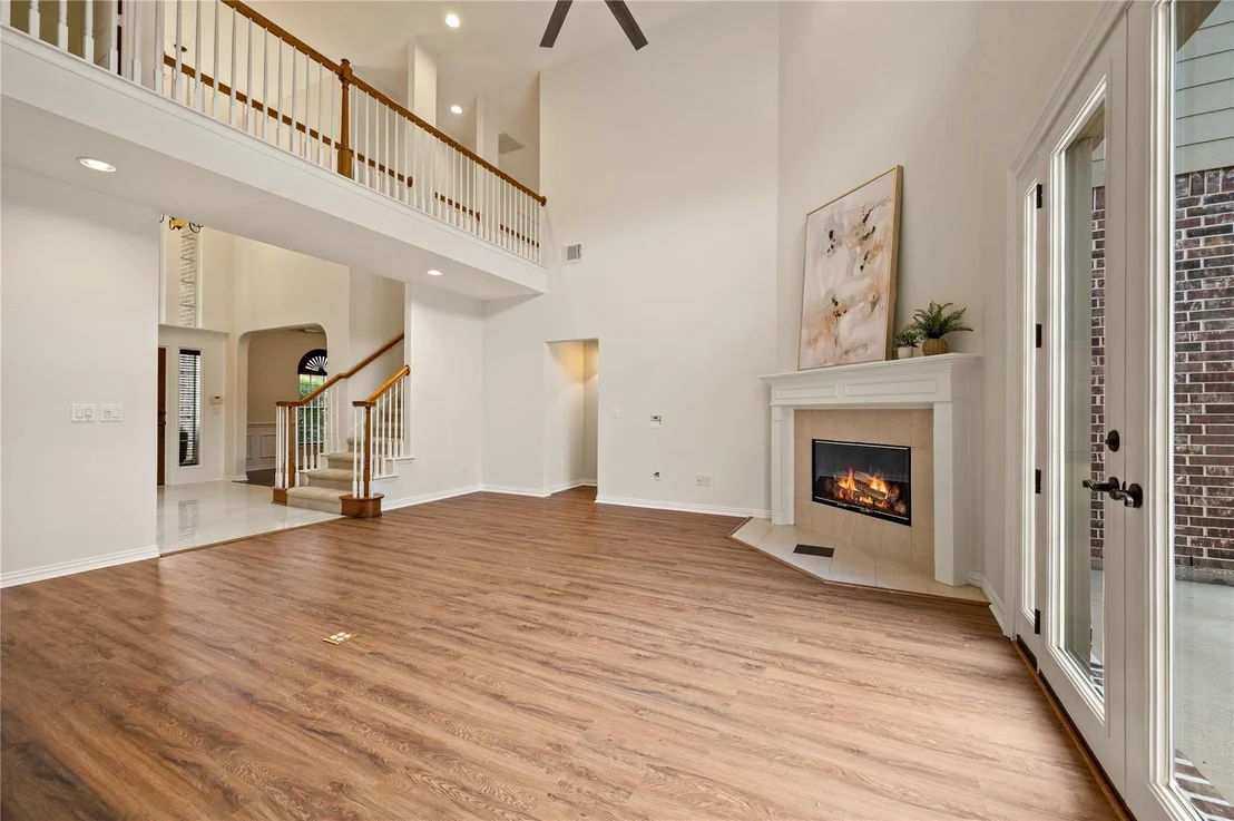 Photo of 1607 Forest Bend Lane