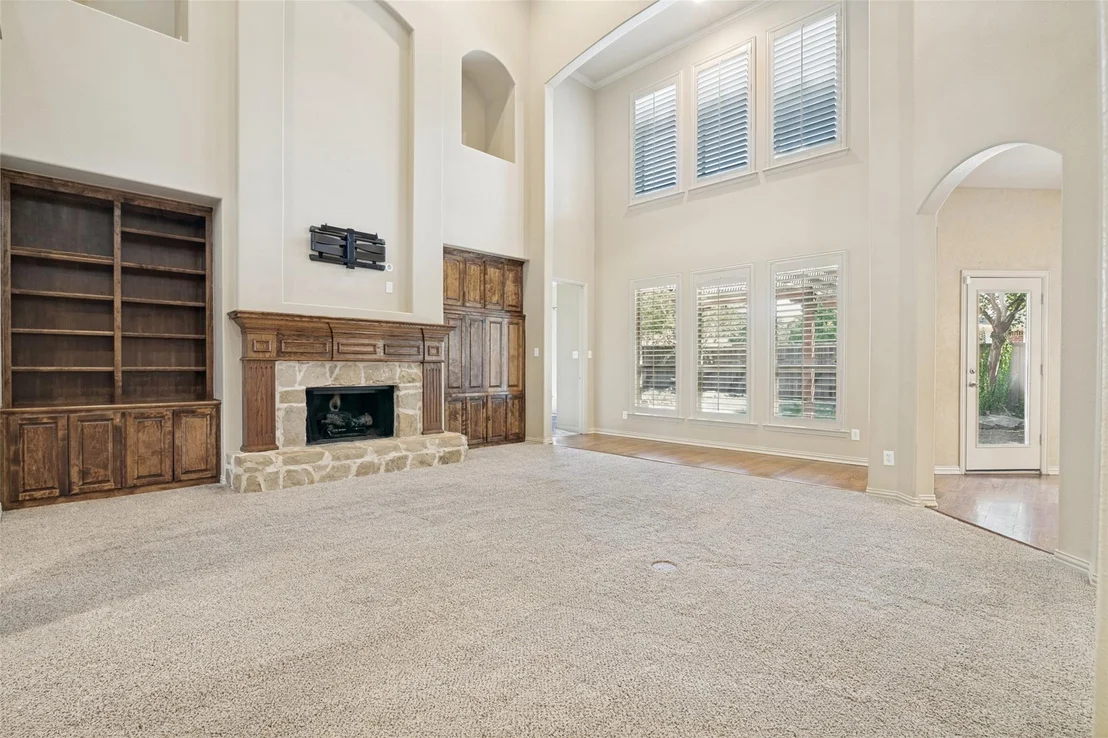 Photo of 522 Oakhurst Drive