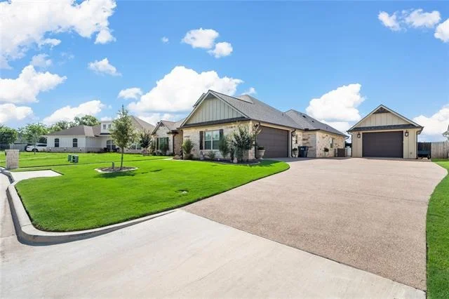 Photo of 10133 T Bury Lane