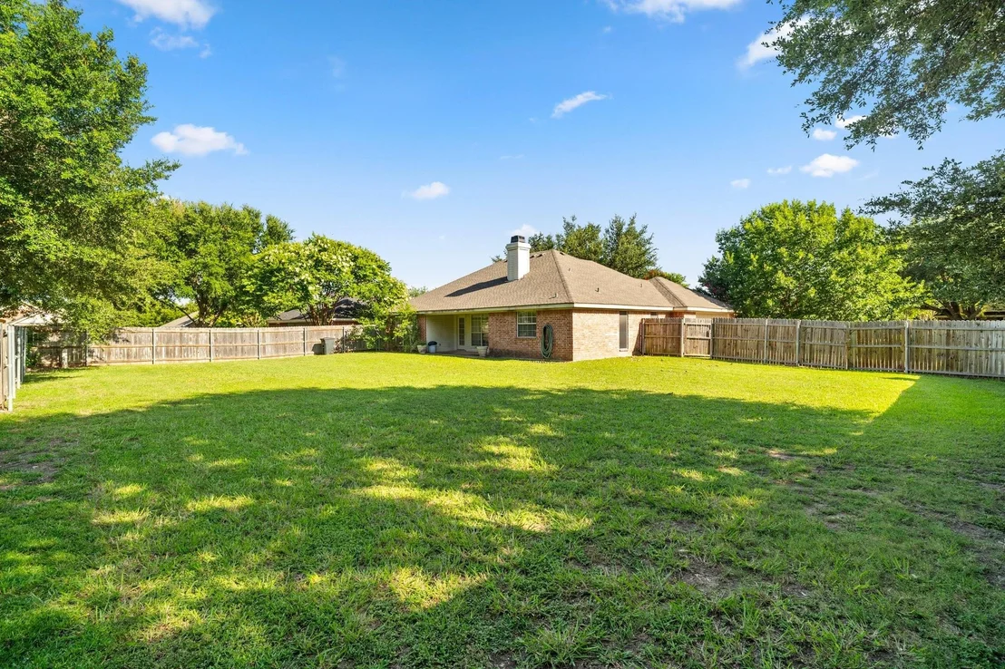 Photo of 1005 Cheyenne Trail