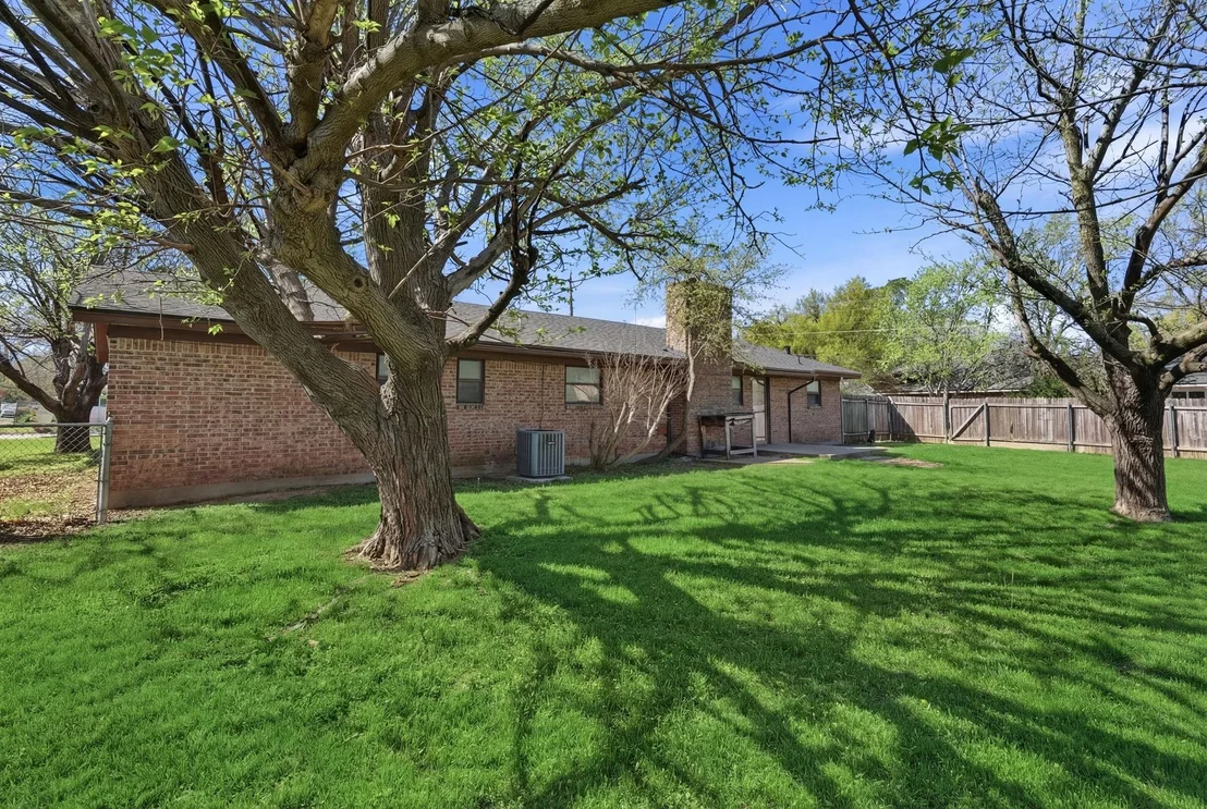 Photo of 1408 Primrose Lane
