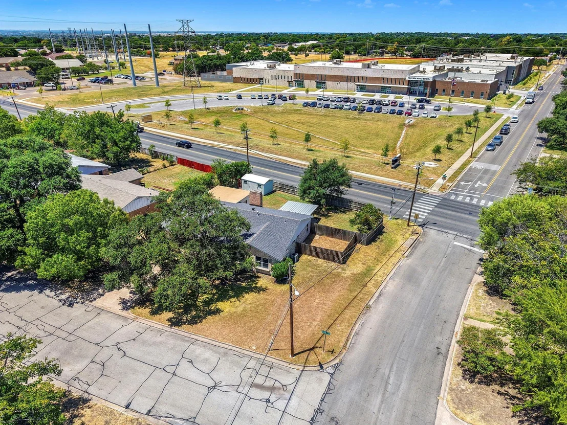 Photo of 6001 Haden Drive