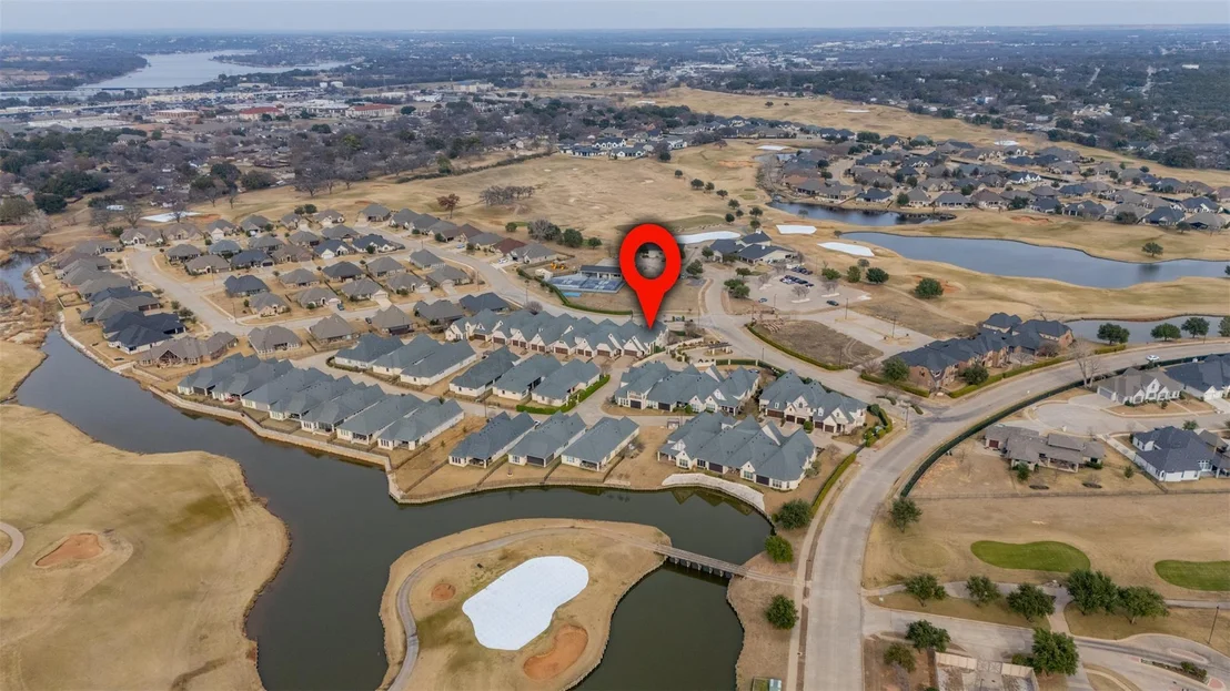 Photo of 2400 Vineyard Drive