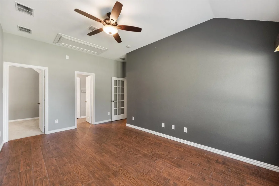 Photo of 276 Jackson Circle