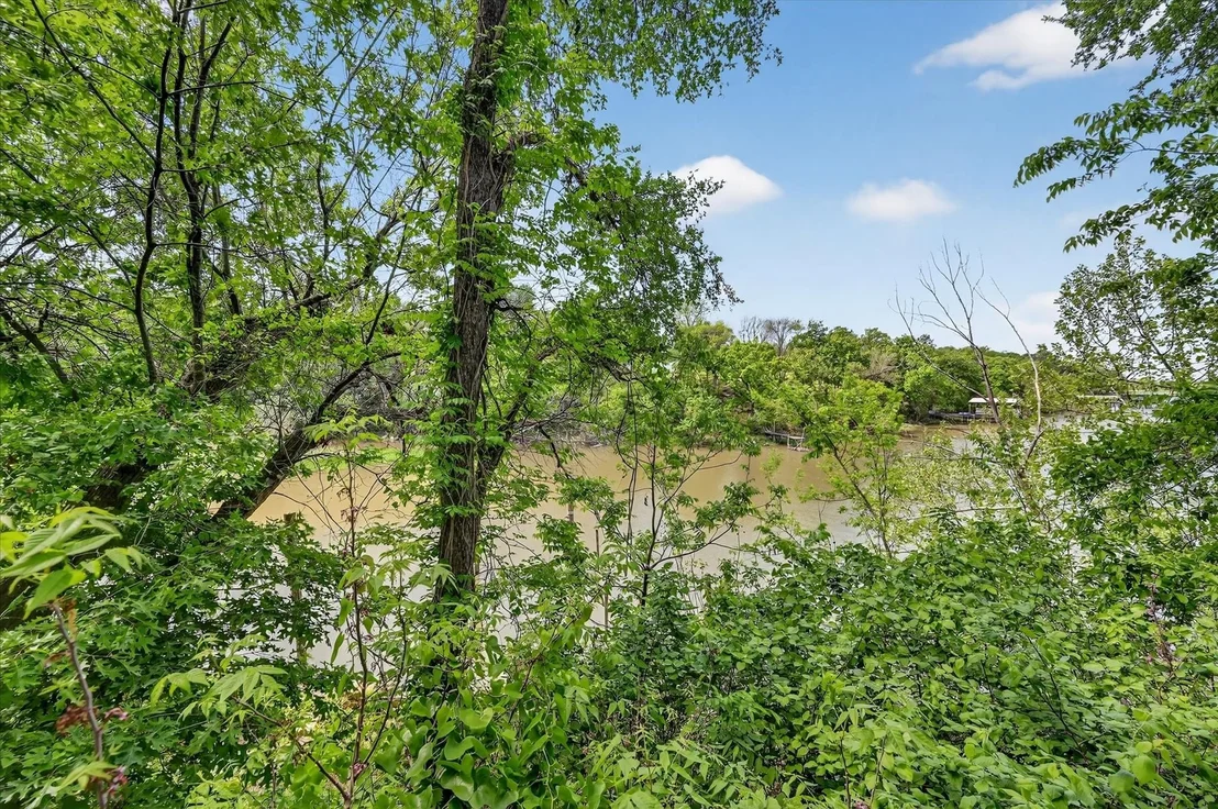 Photo of 7036 Lotus Trail