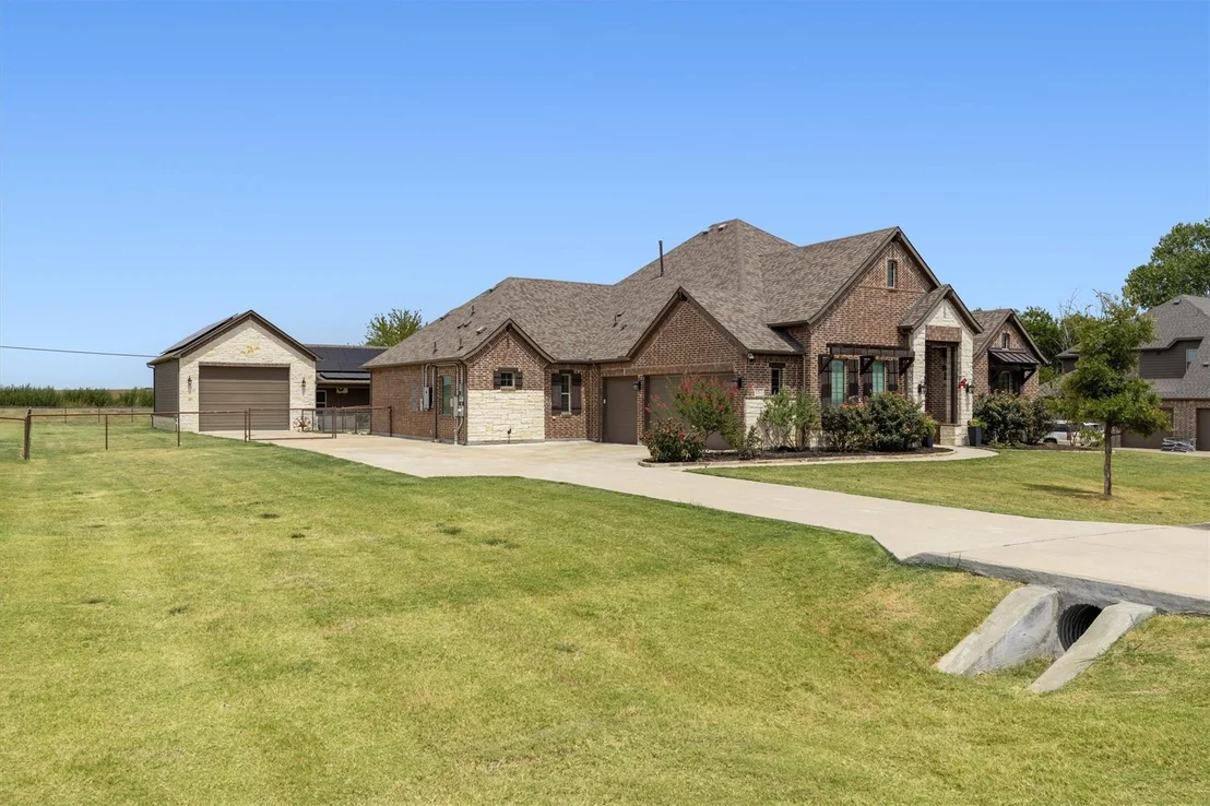 Photo of 157 Daniel Drive