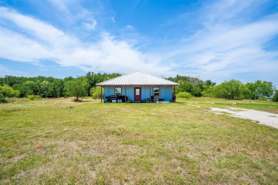 Photo of 166 Private Road 1404