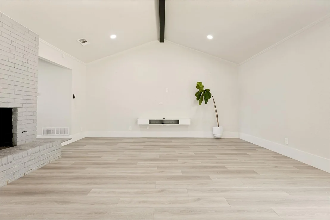 Photo of 7114 Timberline Drive