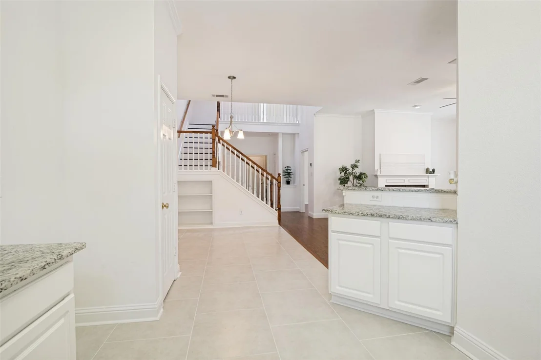 Photo of 6924 Harvey Lane